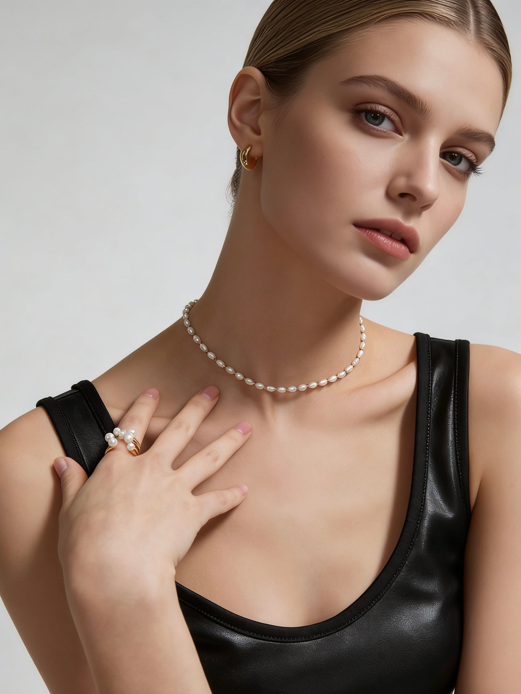 Vintage Gold Pearl Choker Necklace