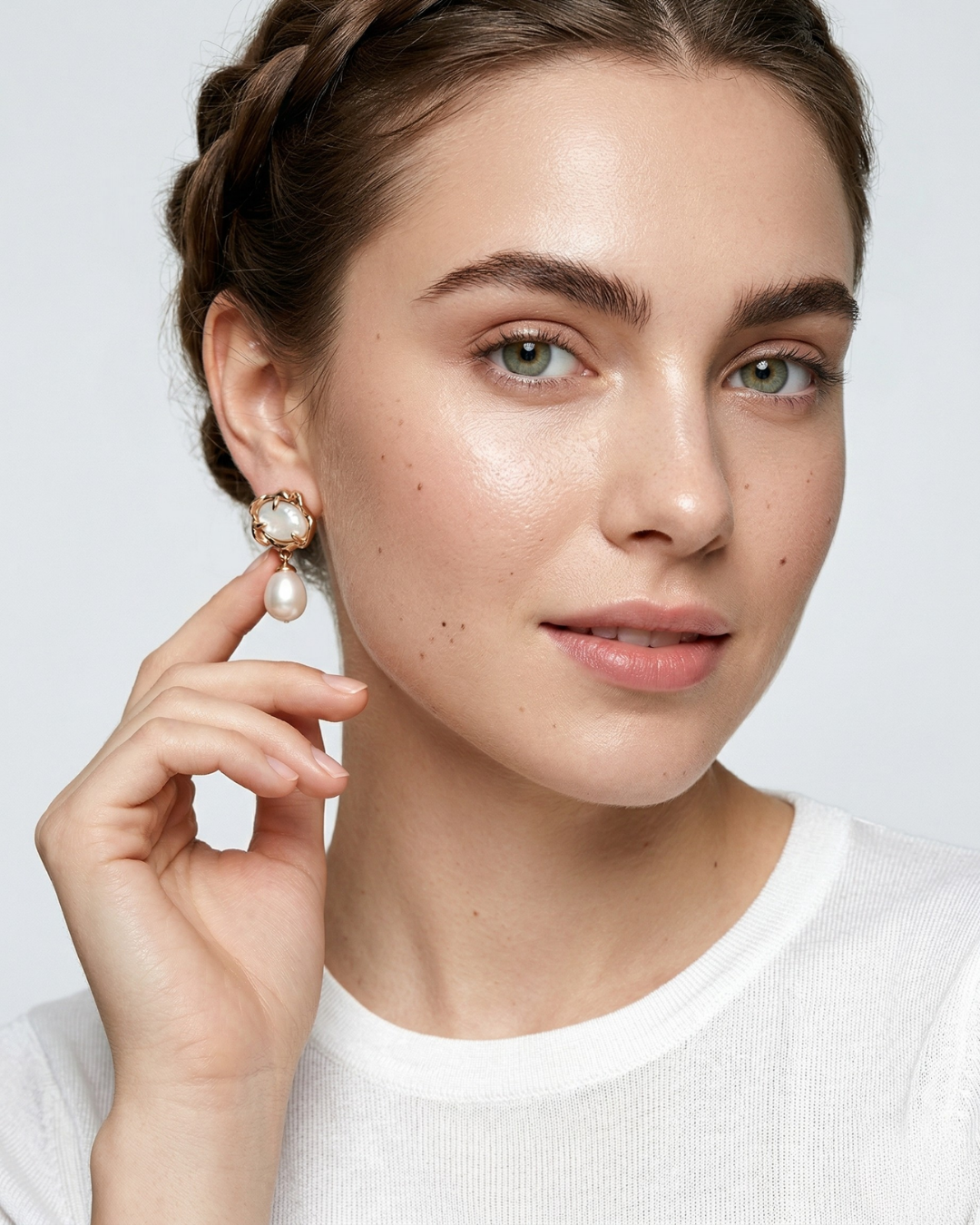 Harmony - Moonlight on Snow Molten Gold Mother of Pearl Earrings