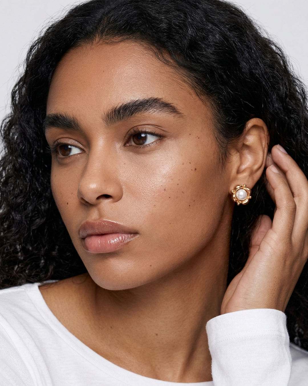 Harmony - Elegant Natural Pearl Flower Stud