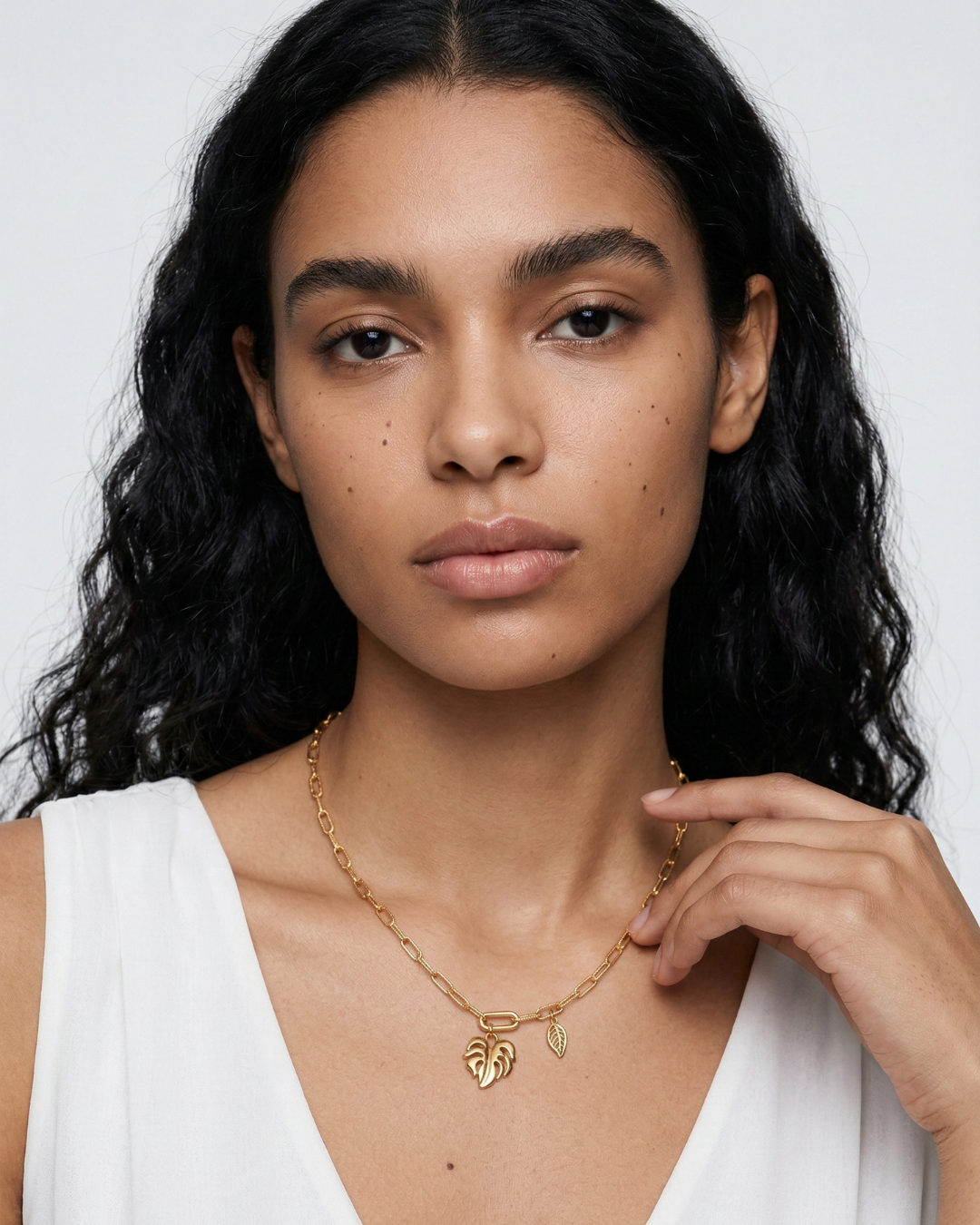 Minimalist Monstera Leaf Pendant