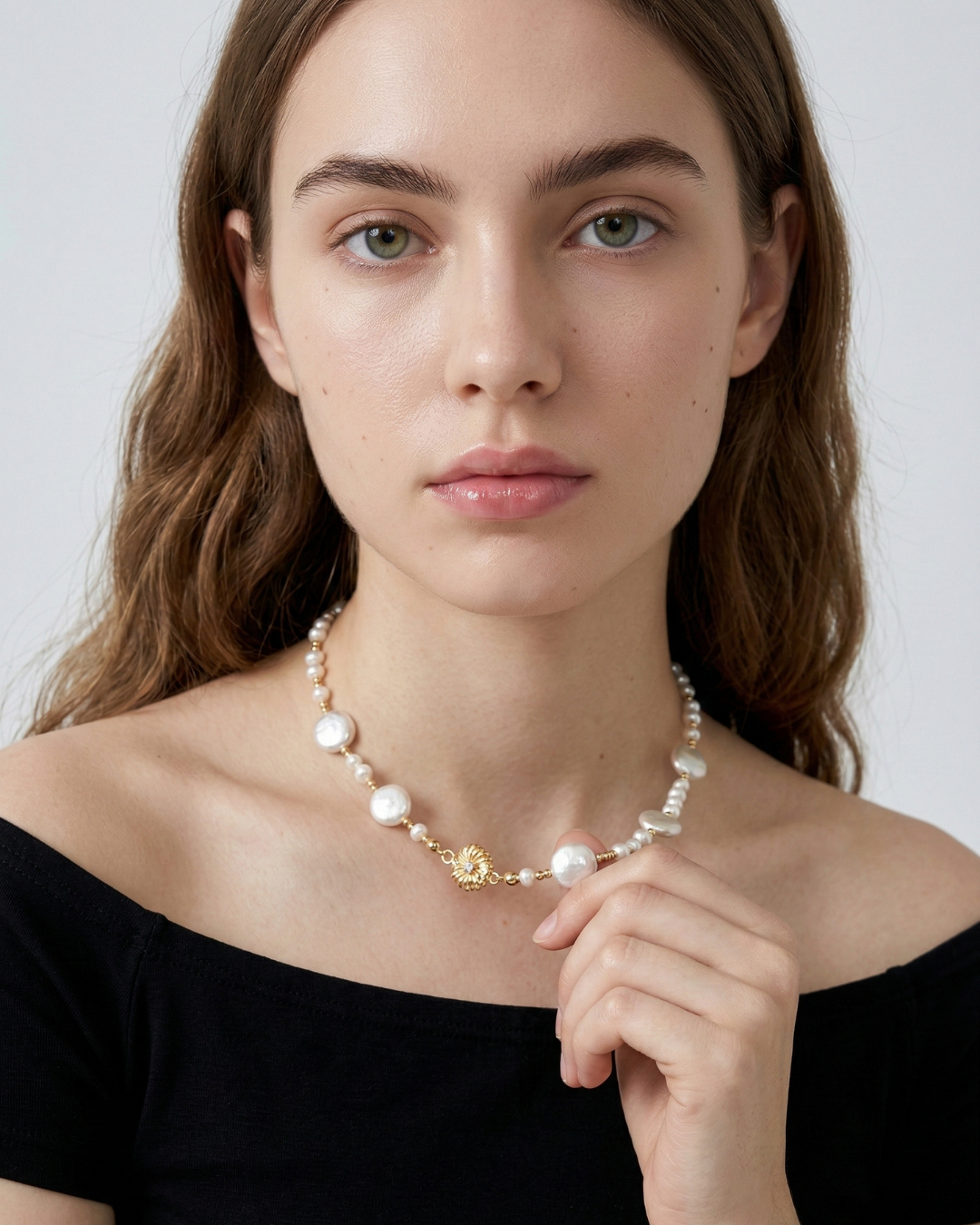 Harmony - Floral Pearl Beaded Necklace