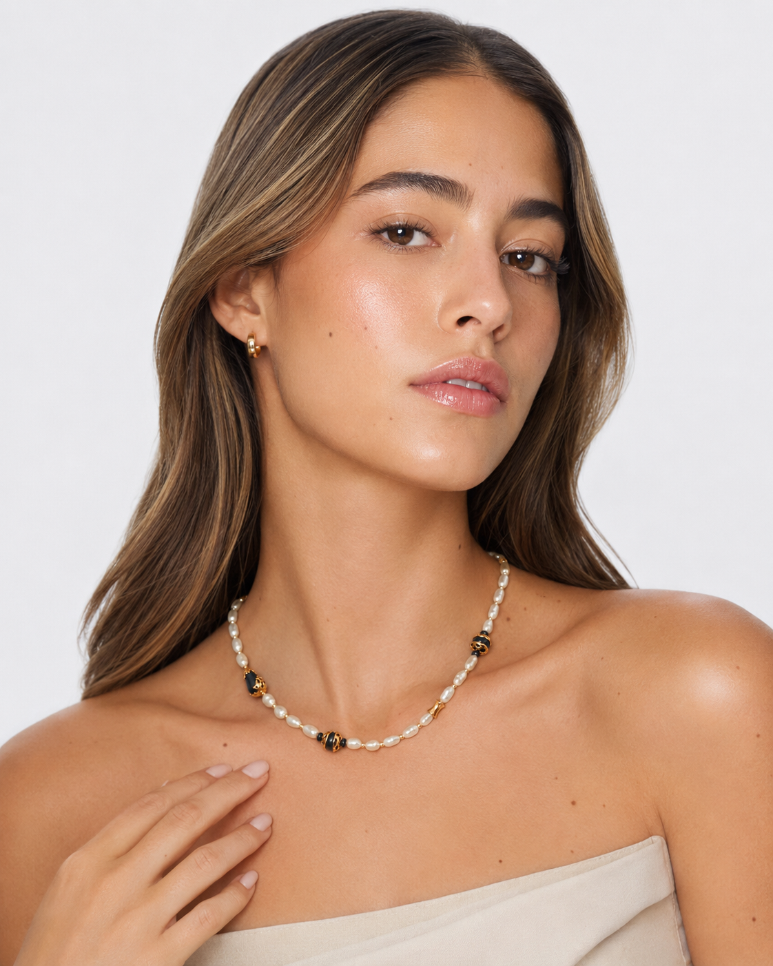 Vitality - Pearl & Black Agate Necklace