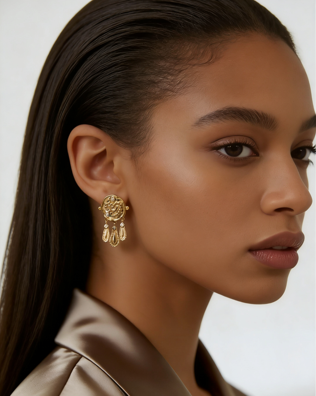 Classic Relief Zircon Drop Earrings